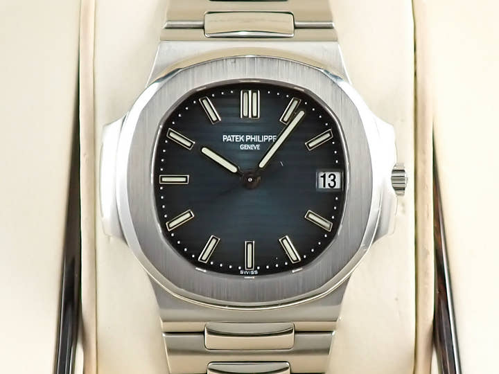 パテックフィリップ ノーチラス Ref.5800/1A-001 ステンレススチール ブルー文字盤
