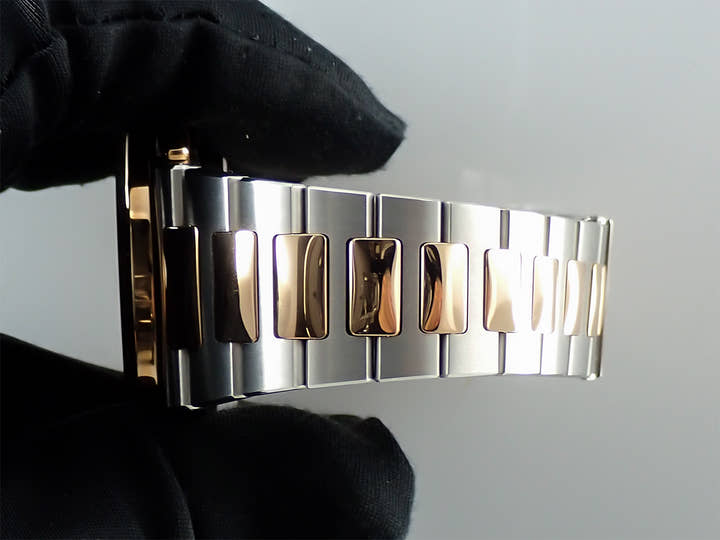 パテックフィリップ ノーチラス クロノグラフ Ref.5980/1AR-001 ステンレススチール/ローズゴールド ブルー文字盤