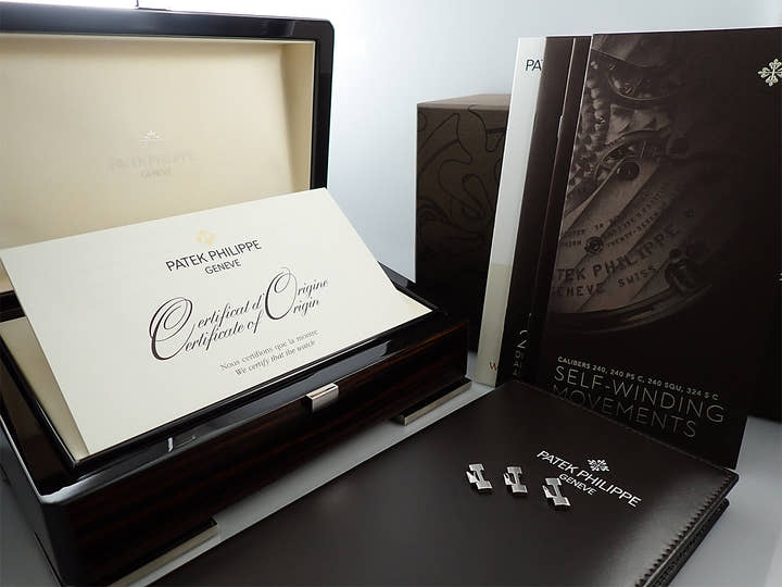 パテックフィリップ ノーチラス Ref.5711/1A-011 ステンレススチール ホワイト文字盤