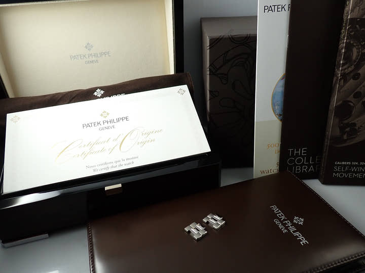 パテックフィリップ ノーチラス Ref.5711/1A-010 ステンレススチール ブルー文字盤