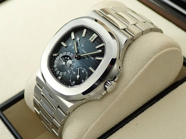 Patek Philippe Nautilus Petite Complication <Warranty, Box, etc.>