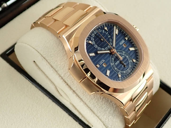 Patek Philippe Nautilus <Warranty, Box, etc.>