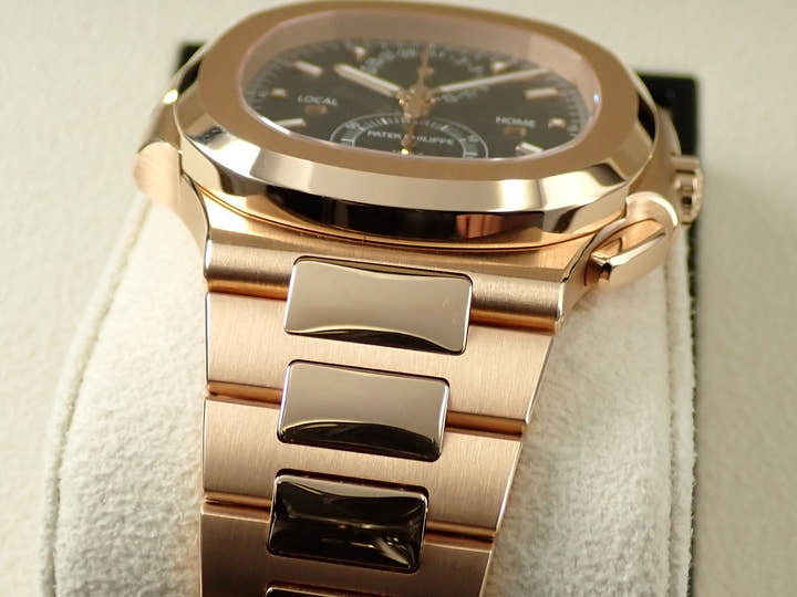 Patek Philippe Nautilus <Warranty, Box, etc.>