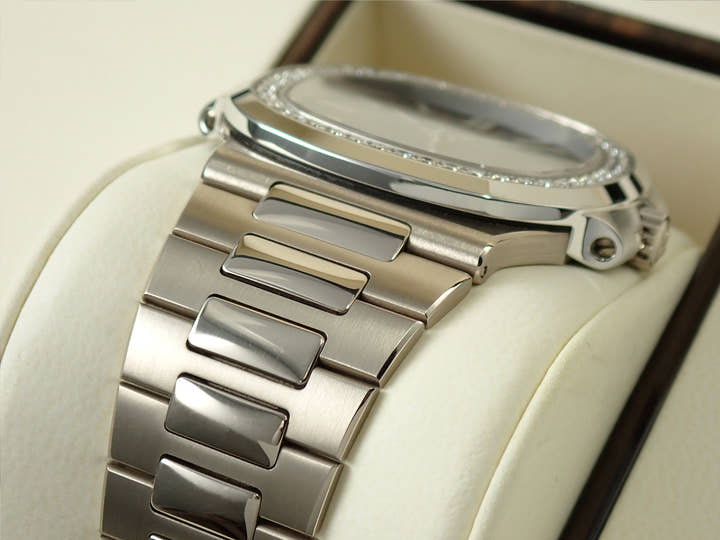 パテックフィリップ ノーチラス Ref.5713/1G-001 ホワイトゴールド ブルー文字盤