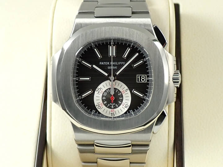 パテックフィリップ ノーチラス クロノグラフ Ref.5980/1A-014 ステンレススチール ブラック文字盤