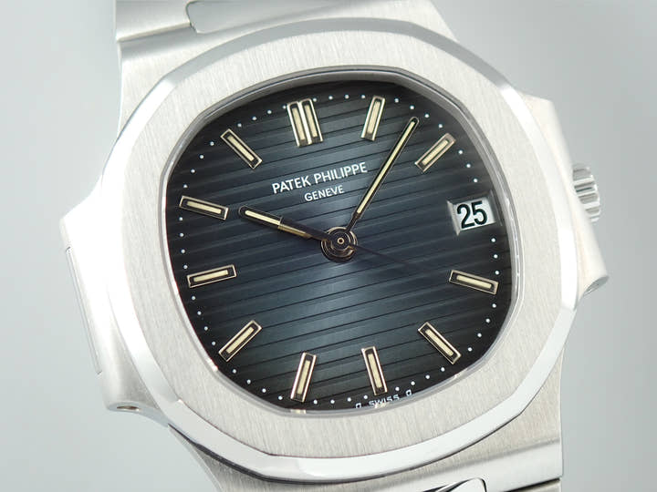 Patek Philippe Nautilus <Warranty, Box, etc.>