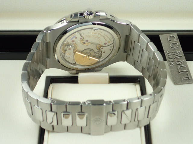 Patek Philippe Nautilus Ref.5712/1A-001 Black and Blue Dial Used nautilus-37