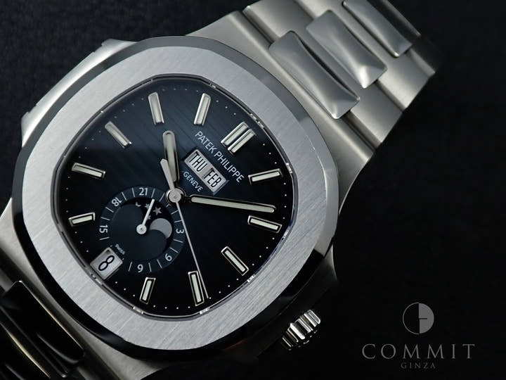 パテックフィリップ ノーチラス アニュアルカレンダー ムーンフェイズ Ref.5726/1A-014 ステンレススチール ブルー、ブラックグラデーション文字盤