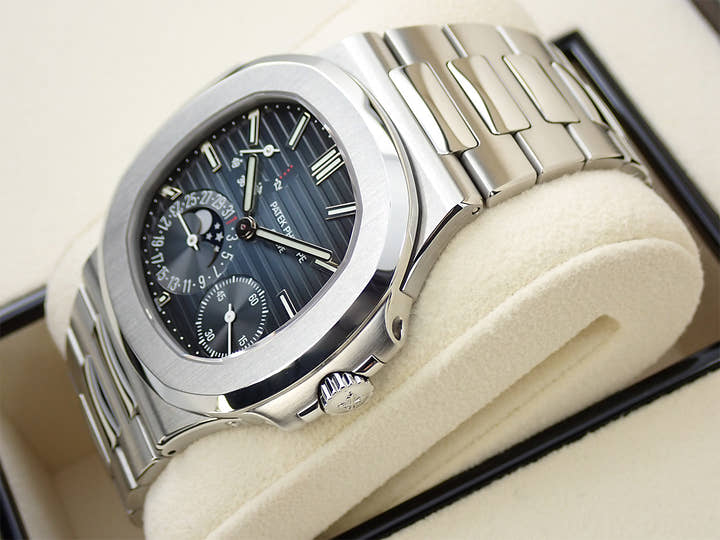 パテックフィリップ ノーチラス プチコンプリケーション Ref.5712/1A-001 ステンレススチール ブルー文字盤