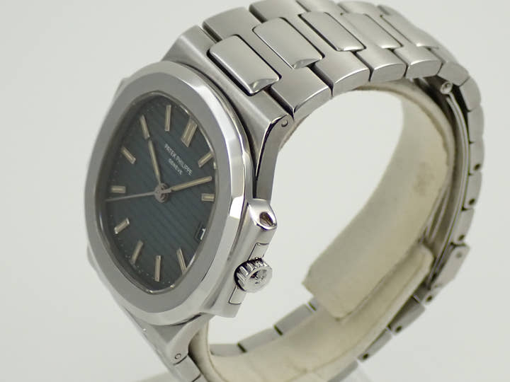 パテックフィリップ ノーチラス Ref.3800/1 ステンレススチール ブルー文字盤