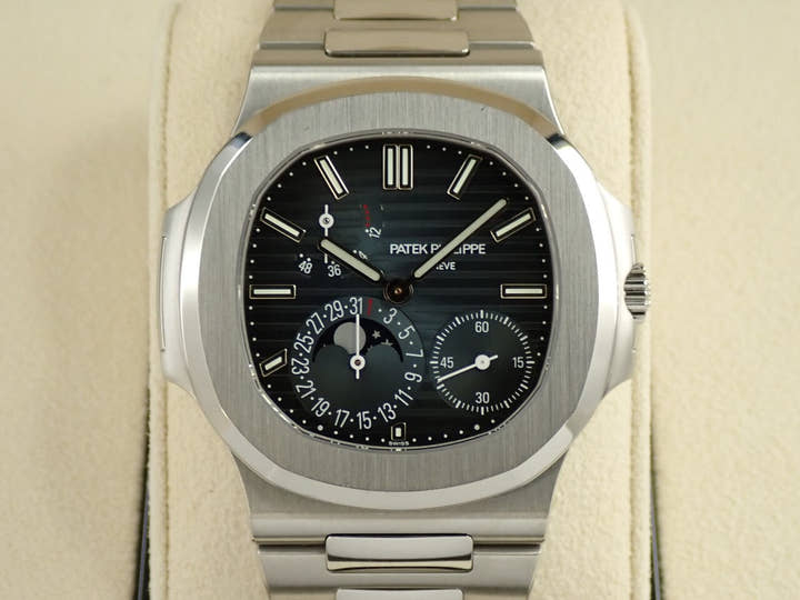 パテックフィリップ ノーチラス プチコンプリケーション Ref.5712/1A-001 ステンレススチール ブルー文字盤