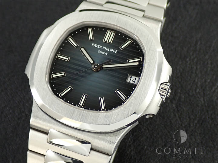 パテックフィリップ ノーチラス Ref.5711/1A-010 ステンレススチール ブルー文字盤