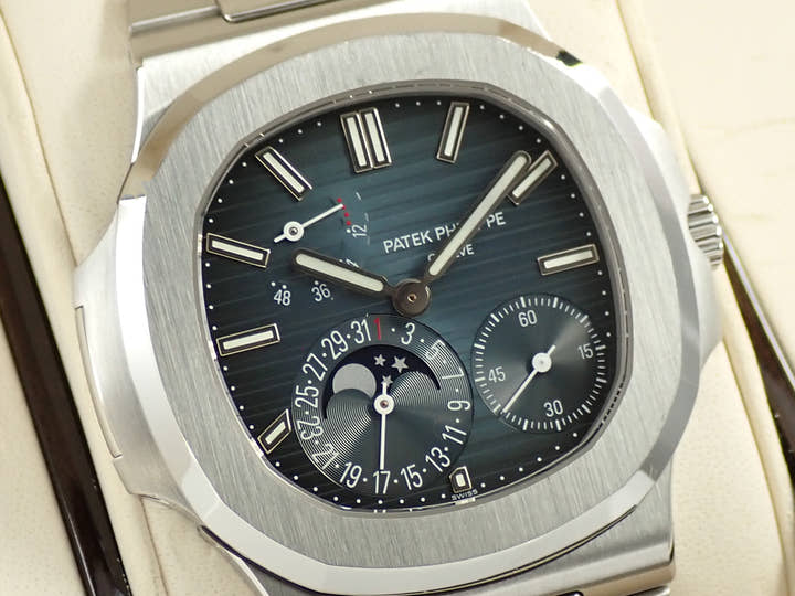 パテックフィリップ ノーチラス プチコンプリケーション Ref.5712/1A-001 ステンレススチール ブルー文字盤