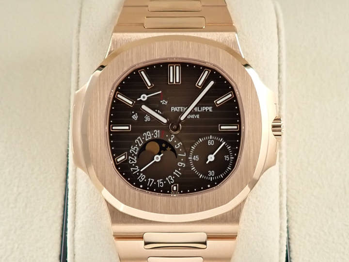 パテックフィリップ ノーチラス Ref.5712/1R-001 ローズゴールド ブラウン ソレイユ文字盤
