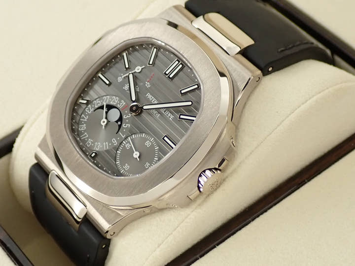 パテックフィリップ ノーチラス プチコンプリケーション Ref.5712G-001 ホワイトゴールド スレート文字盤