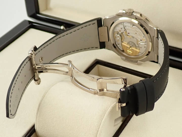 パテックフィリップ ノーチラス プチコンプリケーション Ref.5712G-001 ホワイトゴールド スレート文字盤