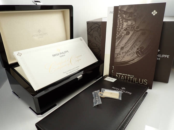 パテックフィリップ ノーチラス プチコンプリケーション Ref.5712G-001 ホワイトゴールド スレート文字盤