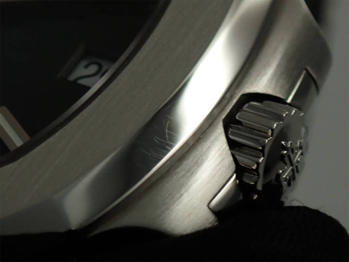 パテックフィリップ ノーチラス Ref.5711/1A-010 ステンレススチール ブルー文字盤