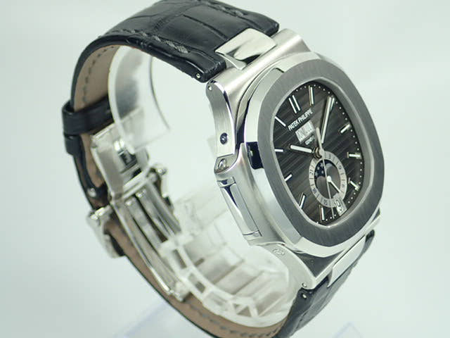 Patek Philippe Nautilus Ref.5726A-001 Black Gradient Dial Used nautilus-47