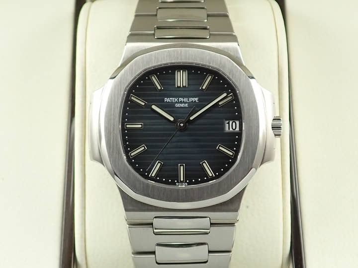パテックフィリップ ノーチラス Ref.5800/1A-001 ステンレススチール ブルー文字盤