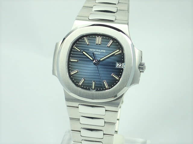 Patek Philippe Nautilus Ref.5800/1A-001 Dark Blue Dial Good Condition nautilus-52