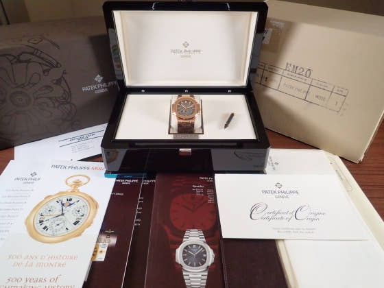 Patek Philippe Nautilus Ref.5712R Black-brown dial Used nautilus-5