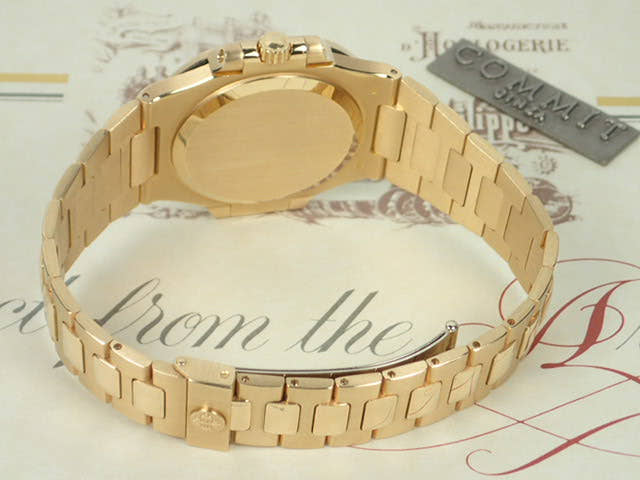 パテックフィリップ ノーチラス Ref.3800/1 ブルー文字盤 中古 nautilus-67