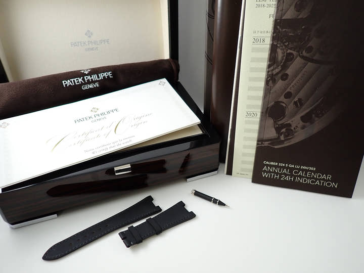 パテックフィリップ ノーチラス アニュアルカレンダー ムーンフェイズ Ref.5726A-001 ステンレススチール ブラック文字盤