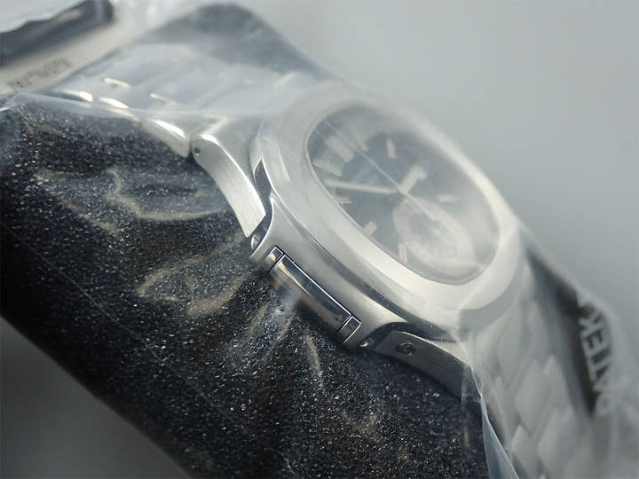 パテックフィリップ ノーチラス クロノグラフ TIFFANY&CO. Ref.5980/1A-001 ステンレススチール ブルー文字盤