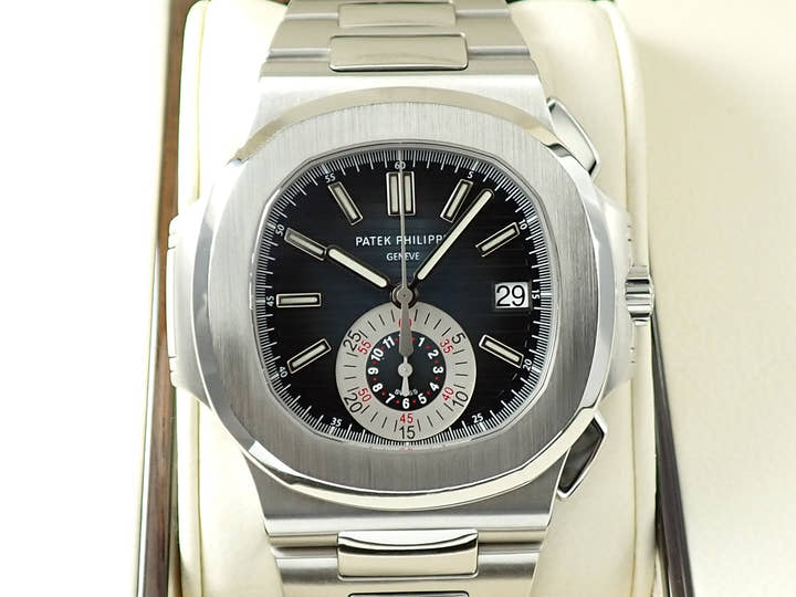 パテックフィリップ ノーチラス クロノグラフ Ref.5980/1A-001 ステンレススチール ブルー文字盤