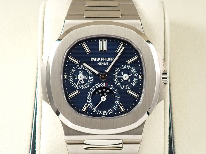 パテックフィリップ ノーチラス パーペチュアルカレンダー Ref.5740/1G-001 ホワイトゴールド ブルー文字盤
