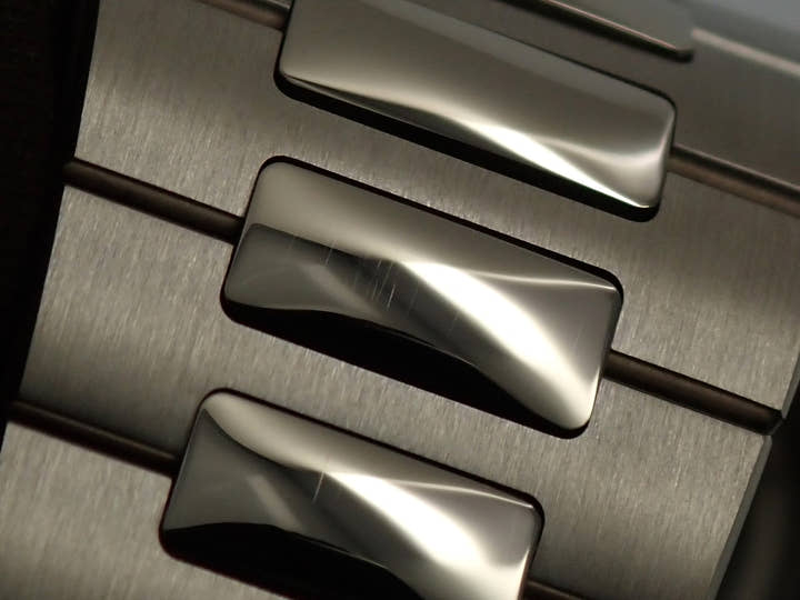 パテックフィリップ ノーチラス パーペチュアルカレンダー Ref.5740/1G-001 ホワイトゴールド ブルー文字盤