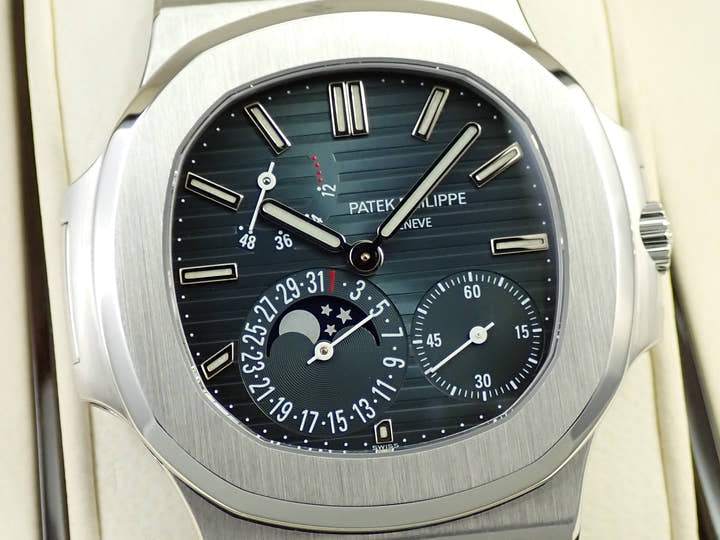 パテックフィリップ ノーチラス プチコンプリケーション Ref.5712/1A-001 ステンレススチール ブルー文字盤