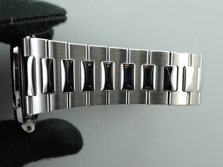 パテックフィリップ ノーチラス プチコンプリケーション Ref.5712/1A-001 ステンレススチール ブルー文字盤