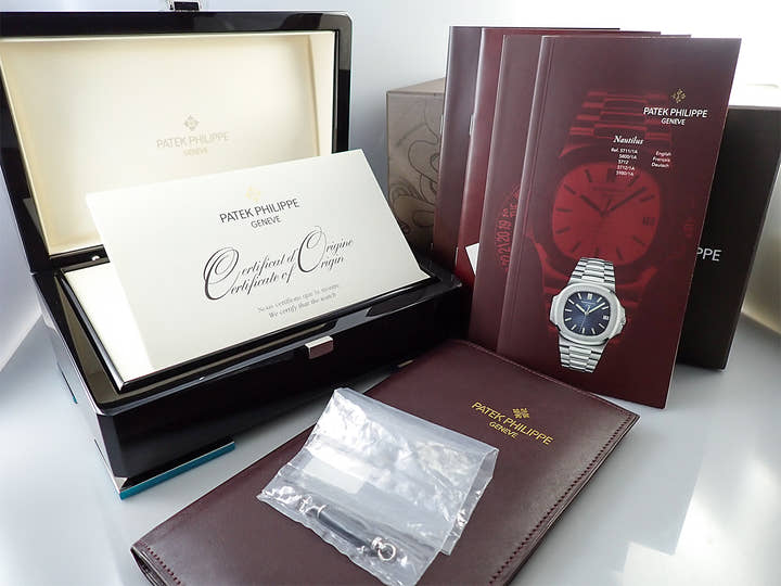 パテックフィリップ ノーチラス プチコンプリケーション Ref.5712/1A-001 ステンレススチール ブルー文字盤