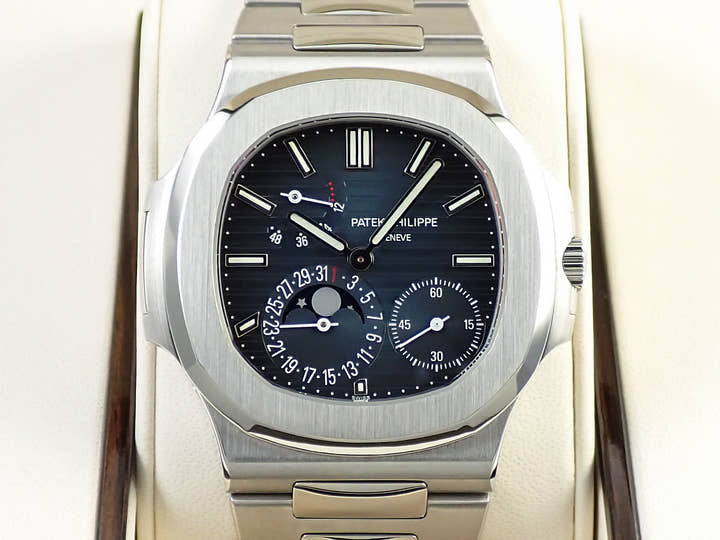 パテックフィリップ ノーチラス プチコンプリケーション Ref.5712/1A-001 ステンレススチール ブルー文字盤