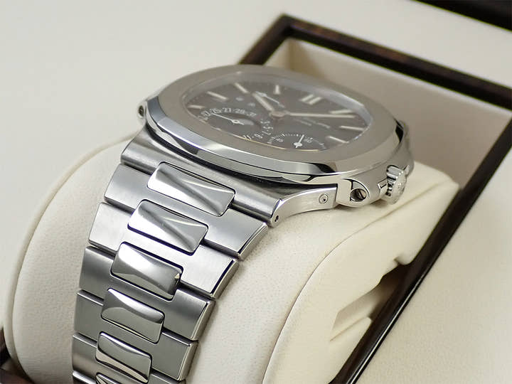 パテックフィリップ ノーチラス プチコンプリケーション Ref.5712/1A-001 ステンレススチール ブルー文字盤