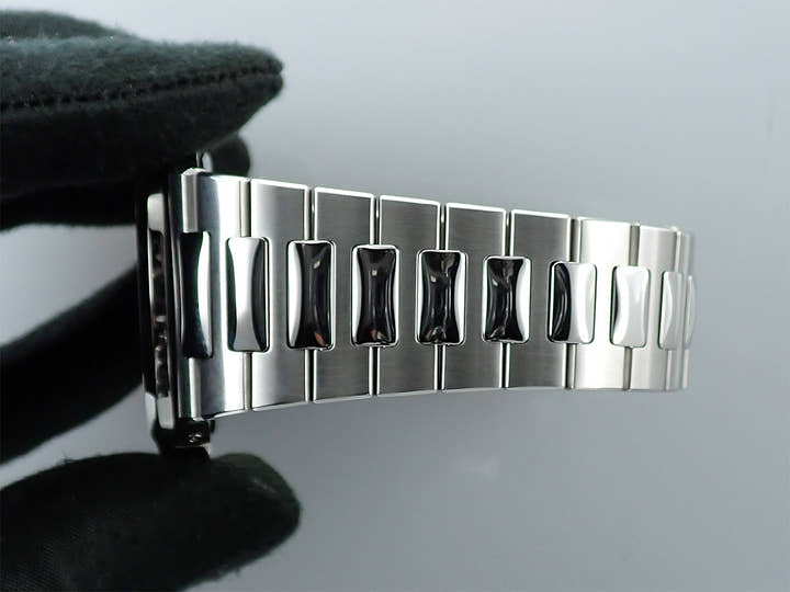 パテックフィリップ ノーチラス プチコンプリケーション Ref.5712/1A-001 ステンレススチール ブルー文字盤