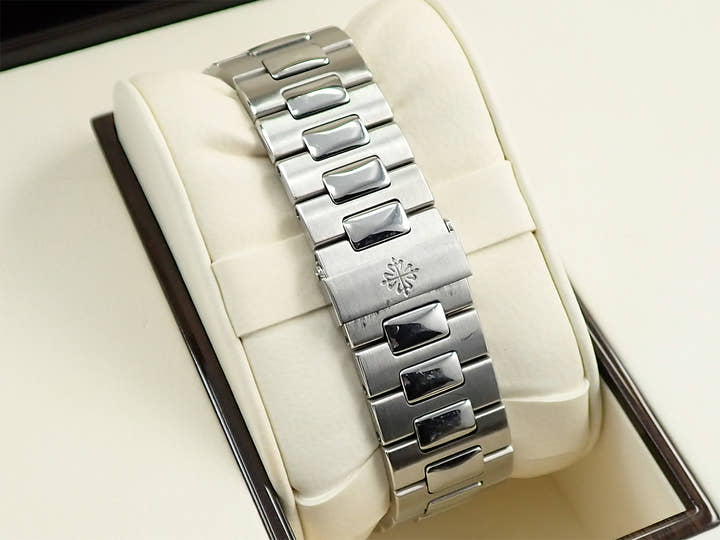 パテックフィリップ ノーチラス プチコンプリケーション Ref.5712/1A-001 ステンレススチール ブルー文字盤