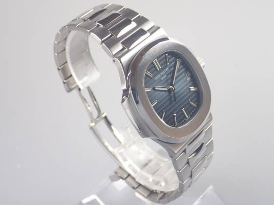 Patek Philippe Nautilus Ref.5711/1A Blue Dial Used Nautilus