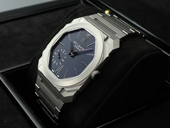 ブルガリ オクト フィニッシモ ローマ エディション Ref.103766 ミッドナイトブルー文字盤 未使用 3VZWTWAS