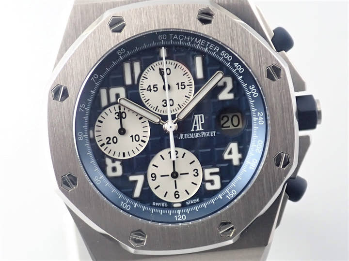 オーデマピゲ ロイヤルオーク Ref.25721TI.OO.1000TI.04.A ネイビー文字盤 中古 offshore-12