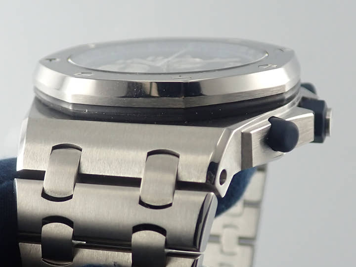 オーデマピゲ ロイヤルオーク Ref.25721TI.OO.1000TI.04.A ネイビー文字盤 中古 offshore-12