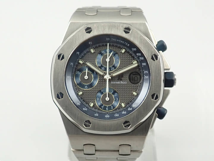 オーデマピゲ ロイヤルオーク オフショア クロノグラフ Ref.25721TI/O/1000TI/01 チタン グレー文字盤