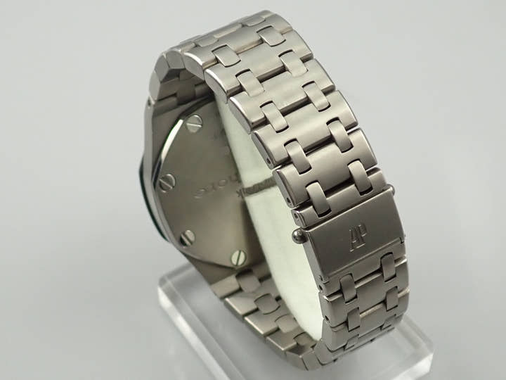 オーデマピゲ ロイヤルオーク オフショア クロノグラフ Ref.25721TI/O/1000TI/01 チタン グレー文字盤