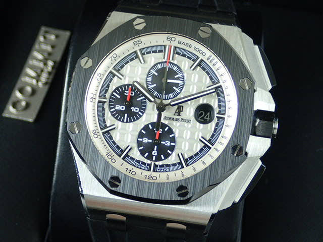 オーデマピゲ ロイヤルオーク Ref.26400SO.OO.A002CA.01 シルバー文字盤 中古 offshore-2