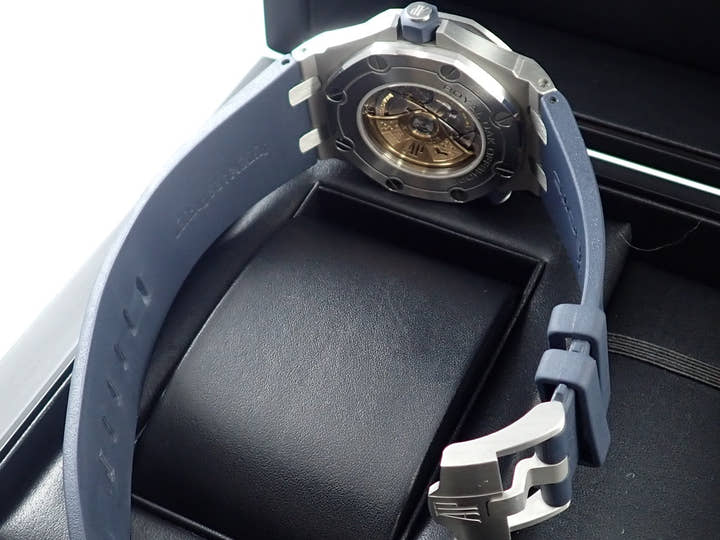 Audemars Piguet Royal Oak Offshore Diver Ref. 15710ST.OO.A010CA.01 Stainless Steel White Dial