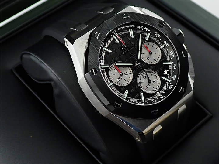 Audemars Piguet Royal Oak Offshore Chronograph <Warranty, Box, etc.>