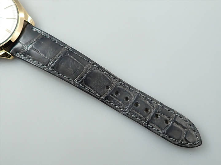 オメガ デ・ヴィル トレゾア コーアクシャル マスター クロノメーター パワーリザーブ 40MM Ref.435.53.40.22.02.001 シルバー文字盤 中古 92A1A873