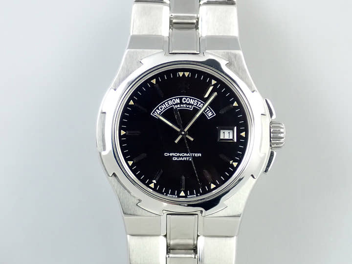 ヴァシュロンコンスタンタン オーヴァーシーズ クォーツ Ref.72040/423A-8463 ブラック文字盤 中古 1PJMC833